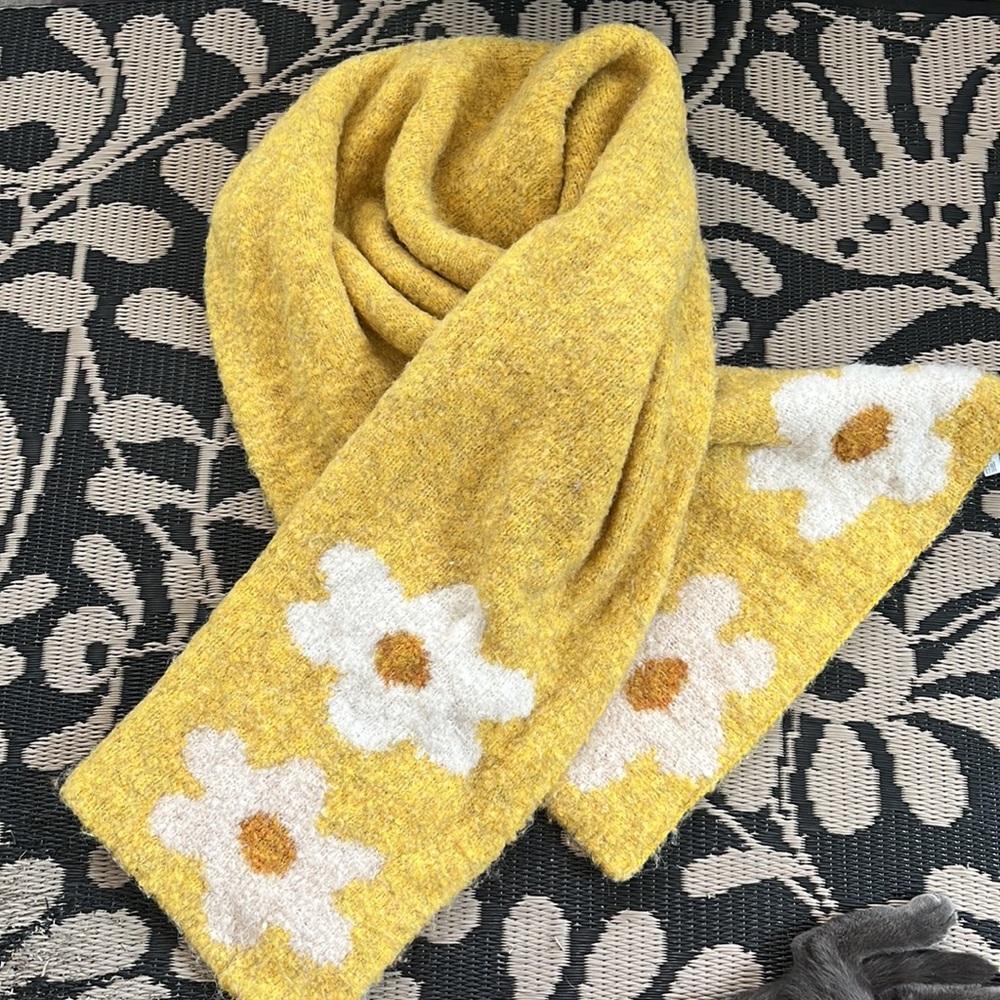 free people fuzzy yellow scarf with white flowers